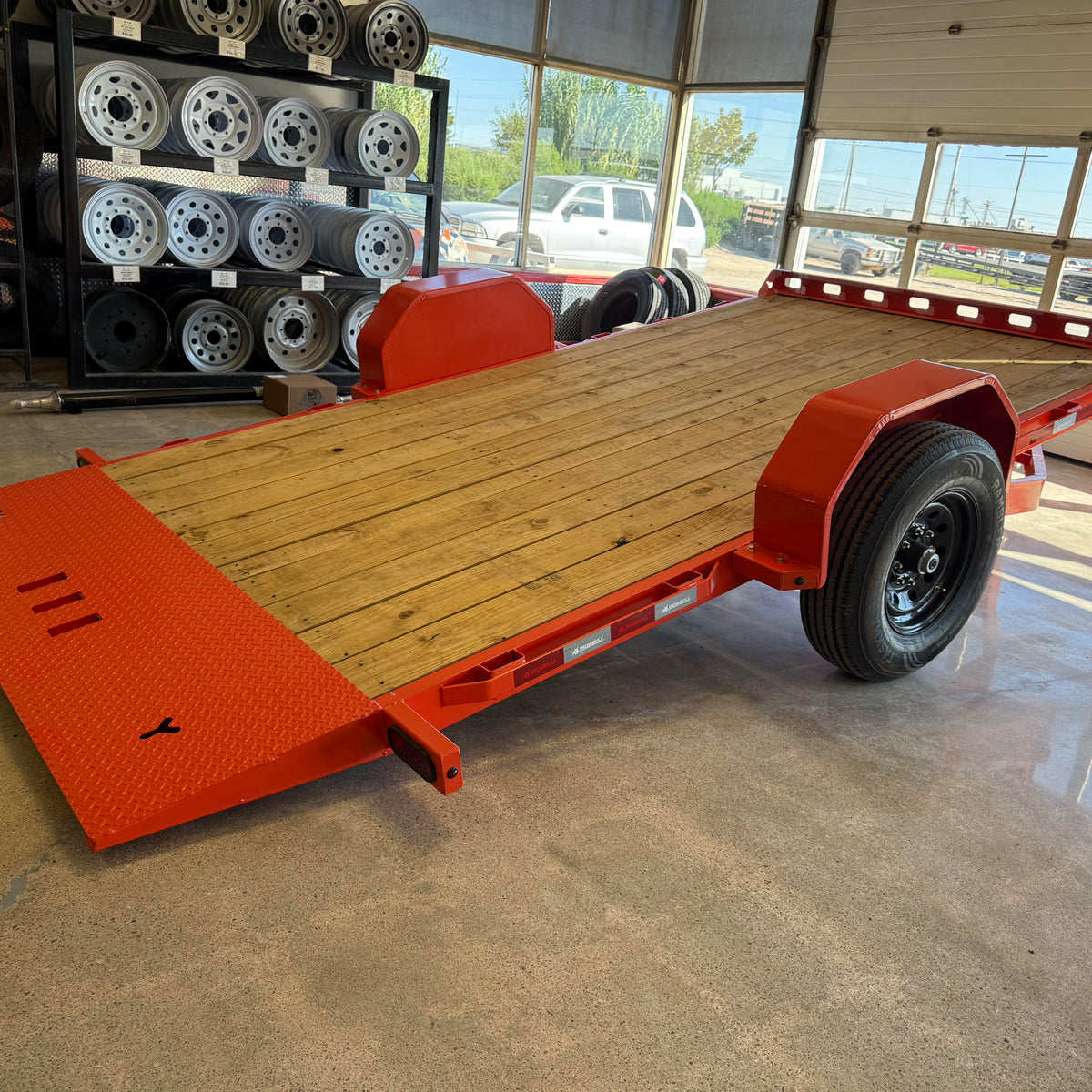 IRONBULL TSB SINGLE AXLE TILT